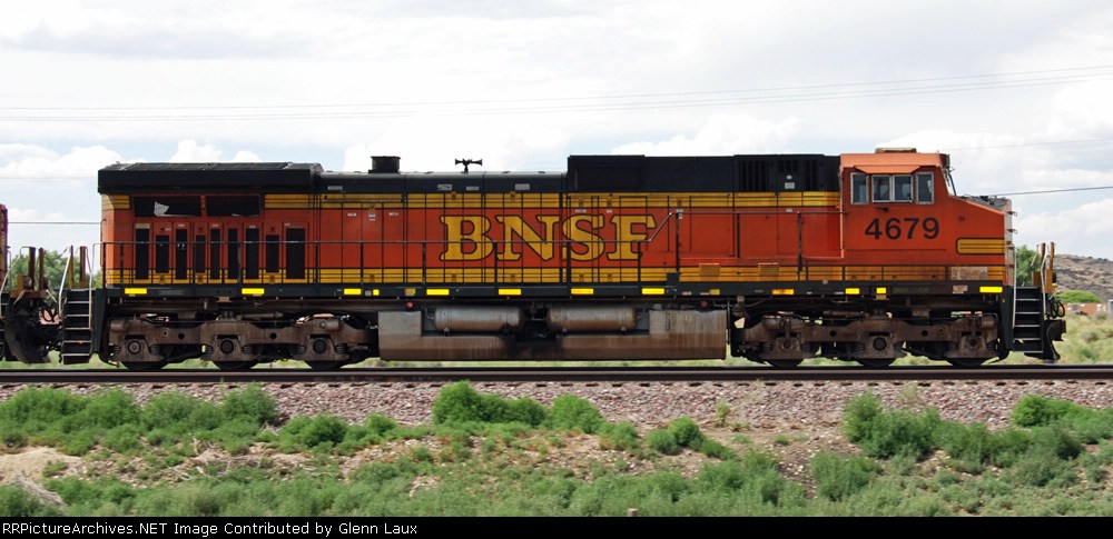 BNSF 4679